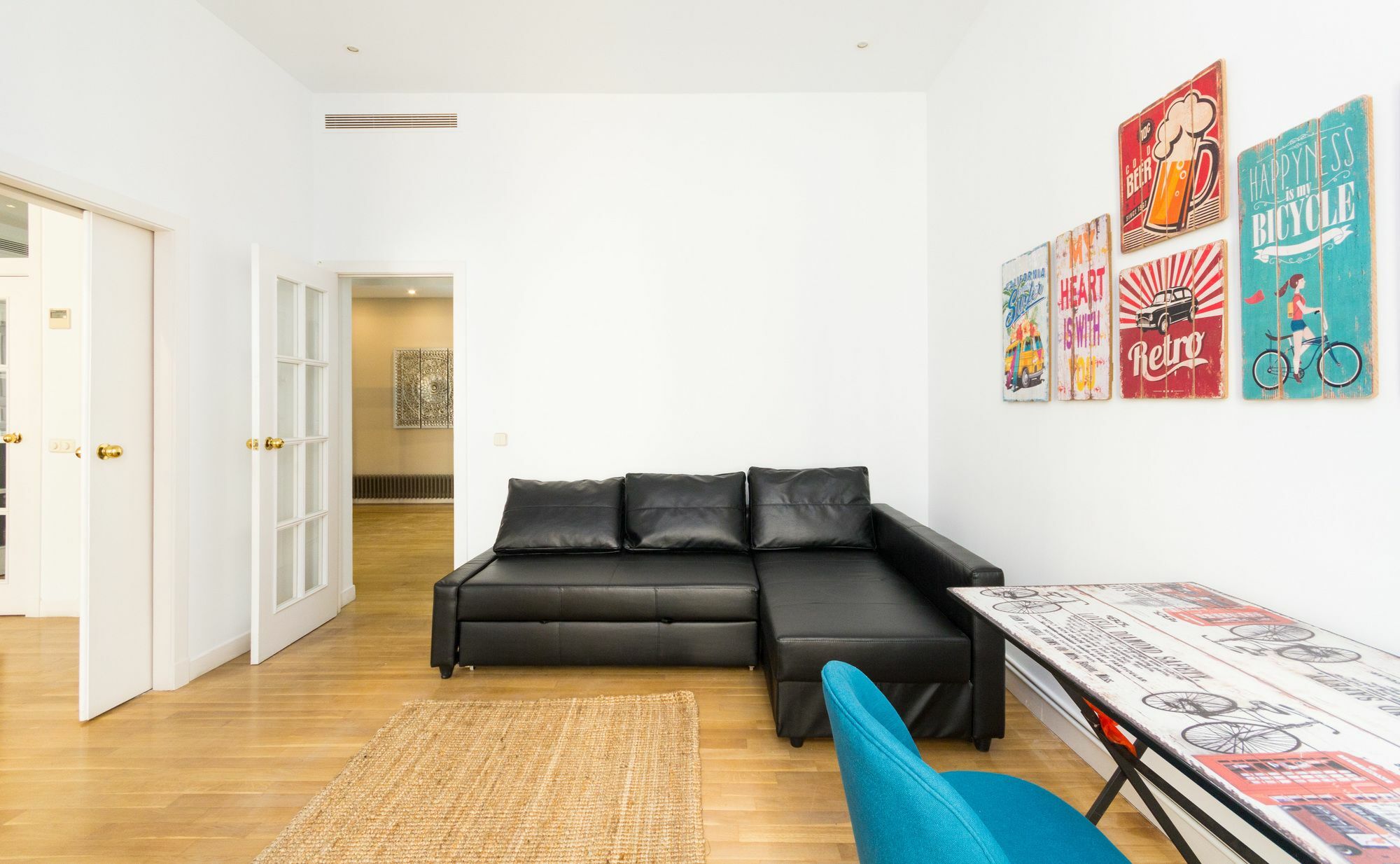 Apartamentos Mlr Sol-Teatro Real Madrid Exterior photo